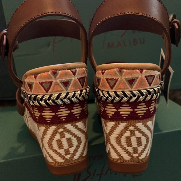 🌅NWT Blowfish Wedges🌅 - Picture 7 of 12